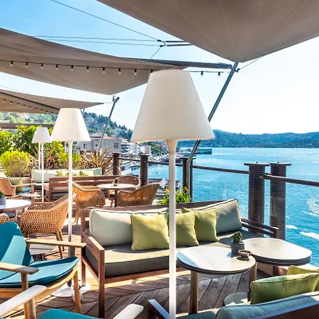 Bebek By The (adults Only) מלון 3*